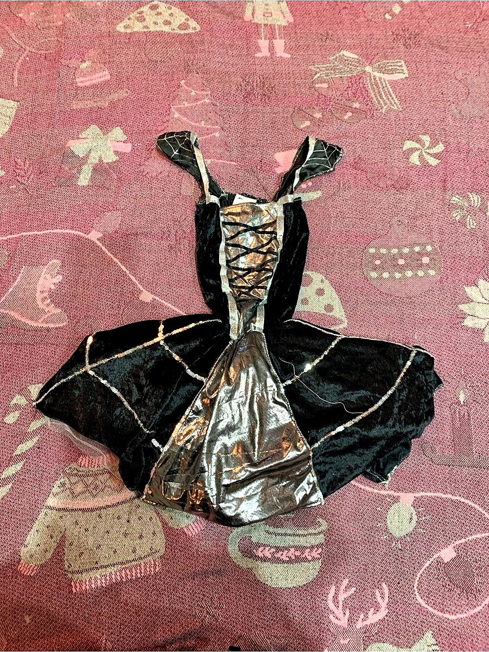 Rubies Girls Large Black & Silver Costume